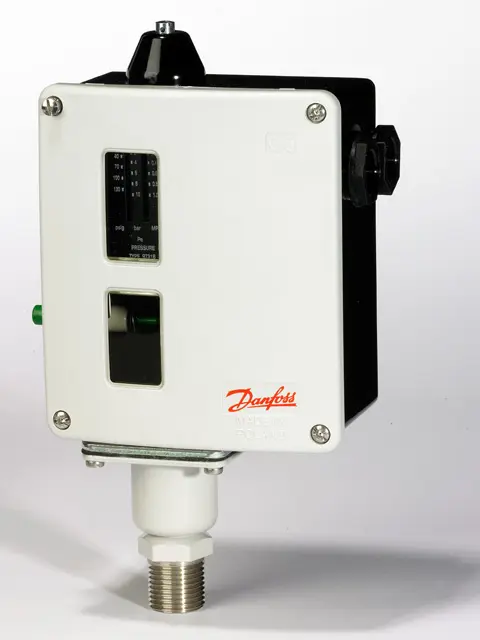 Danfoss Pressure switch RT 31 W 1 -10 bar unit for control purposes 017-526766