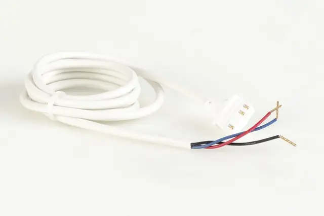 Resideo Kabel mit Stecker M44-MOD zu M4410, 3x0,22mm2, 1m, Mengenpack M44-MOD-1M