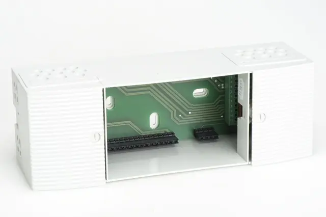 Resideo Honeywell Wandsockel SWS-12 fuer Regler SDC...-PM SWS-12  SWS-12