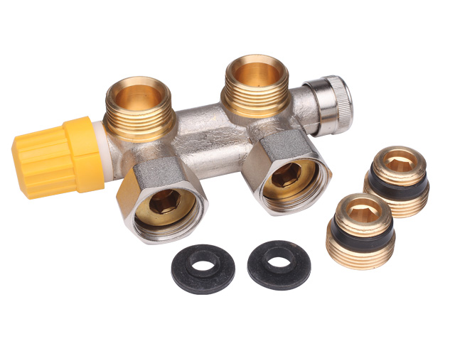 Danfoss Anschlussarmatur VHS-UR Heizkoe er R 1/2 Eck vernickelt 013G4689