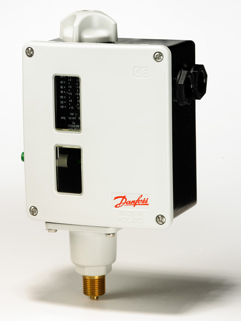 Danfoss Pressure switch type RT 200 0 2 - 6 0 bar 017-523766