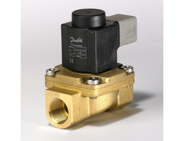 Danfoss Solenoid valve EV225B 20BD 3/4 servo-operated voltage disconnected (closed) (NC) 032U380631